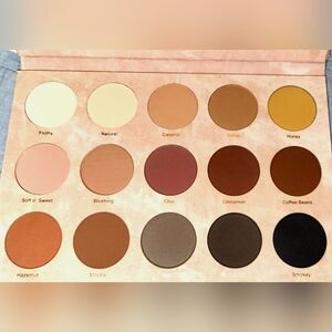 Dominique Cosmetics Transitions Eye And Face Palette